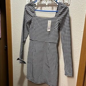 Francesca's Collections Black and White Houndstooth Dress